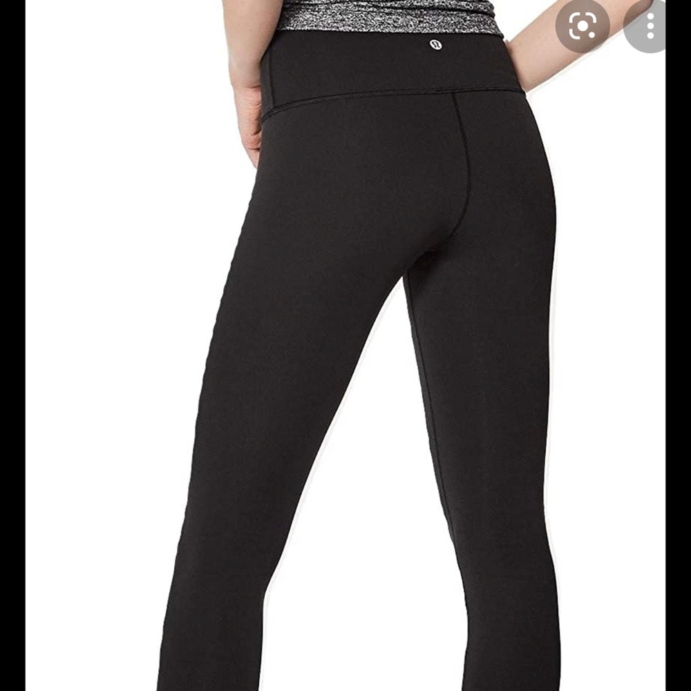 Lulu Lemon Cropped Capri leggings